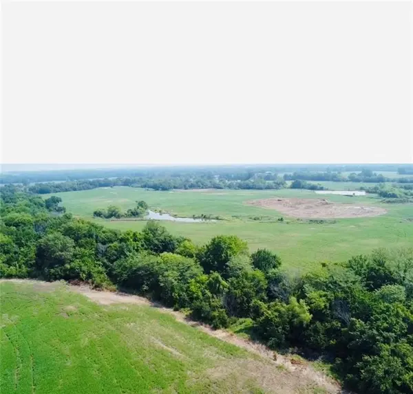 4159 NW State Route FF HWY, Adrian, MO 64730