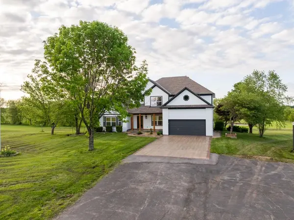 18200 E 191st ST, Pleasant Hill, MO 64080