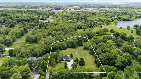 25103 Haines RD, Greenwood, MO 64034