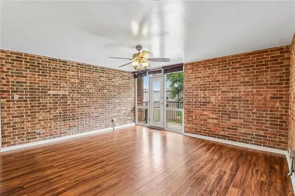 2933 Baltimore AVE #103, Kansas City, MO 64108