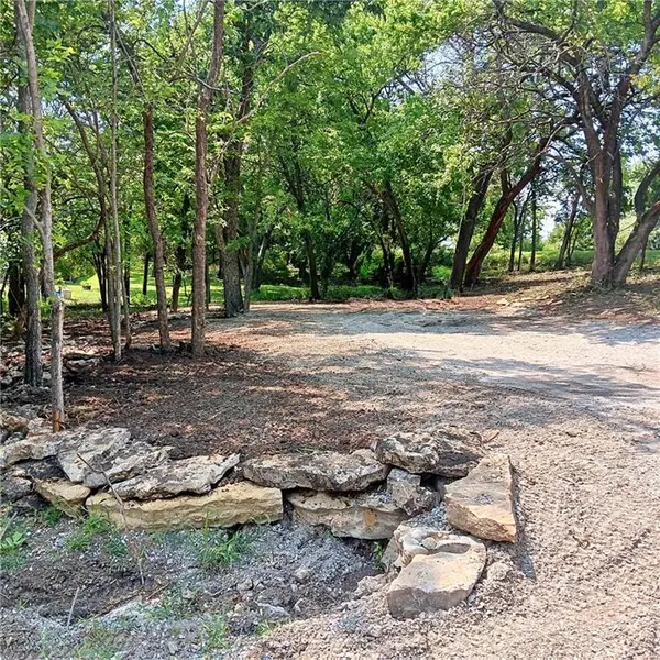 2&6&10 Pecan DR, Linn Valley, KS 66040