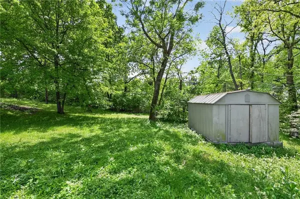 5131 Oakland AVE, Kansas City, KS 66102