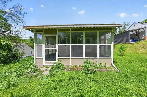 5131 Oakland AVE, Kansas City, KS 66102