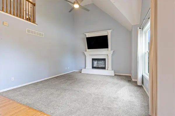 7324 N Manchester AVE, Kansas City, MO 64158