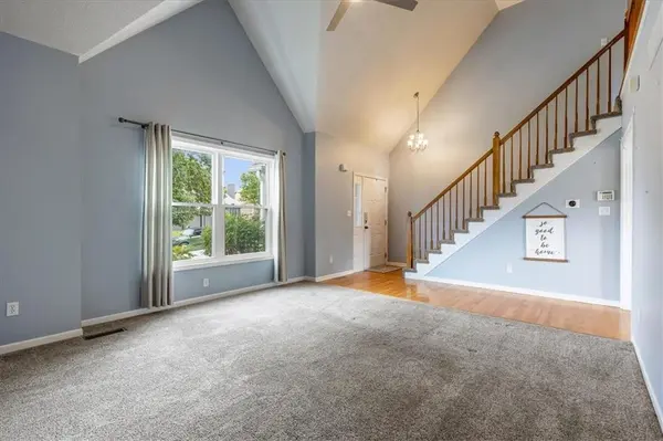 7324 N Manchester AVE, Kansas City, MO 64158