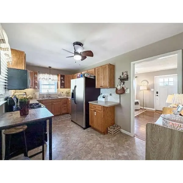 2311 Washington ST, Lexington, MO 64067