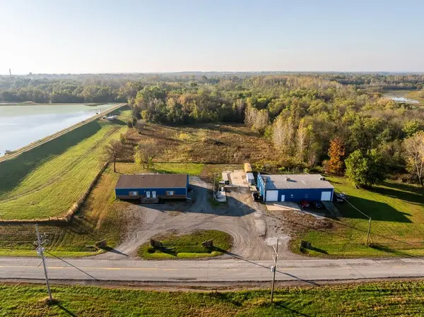 700 W 40 HWY, Sweet Springs, MO 65351