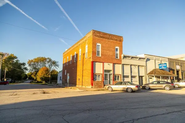 221 Main ST, Garden City, MO 64747