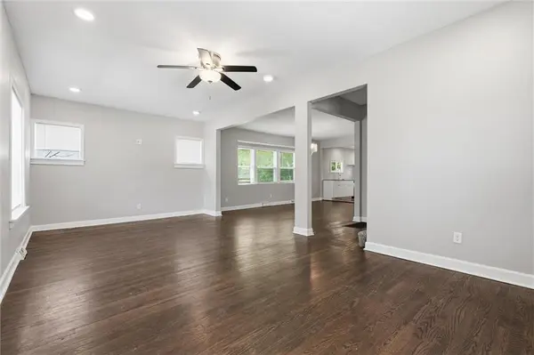 4308 Highland AVE, Kansas City, MO 64110