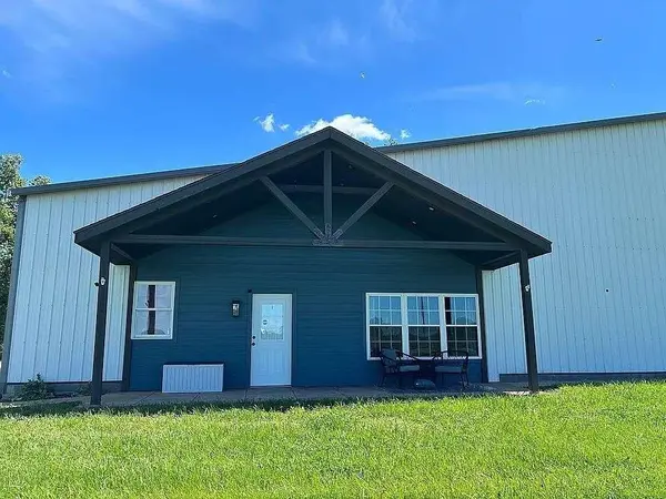 12623 S 1600th RD, Nevada, MO 64772