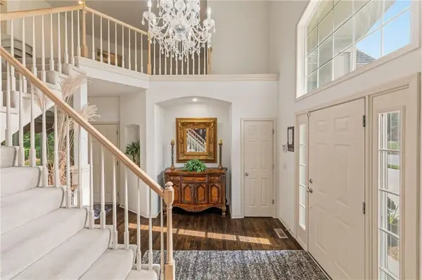 249 NE Misty Meadow DR, Lee's Summit, MO 64064