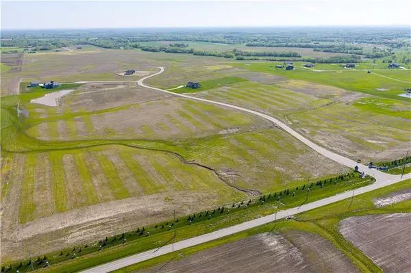 18802 Bella Terra RD, Pleasant Hill, MO 64080