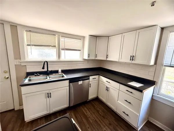 3913 TERRACE AVE, St Joseph, MO 64504