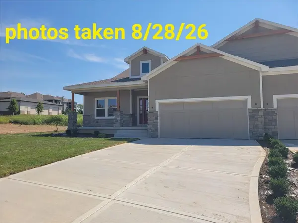 15017 W 130th ST, Olathe, KS 66062