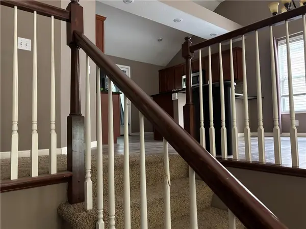 3216 Morton LN, St Joseph, MO 64506