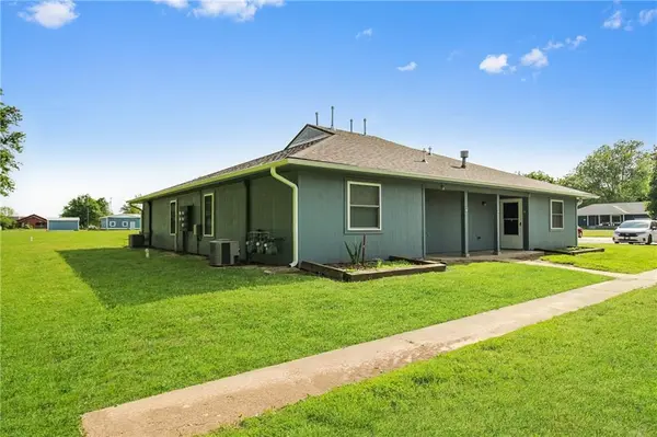 608 E Main ST, Weir, KS 66781