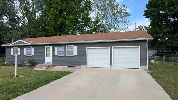 3622 SE Pinecrest CT #SE, Topeka, KS 66605