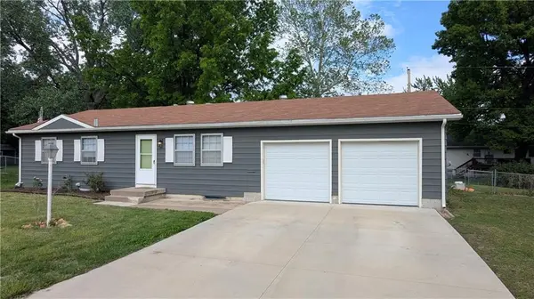 3622 SE Pinecrest CT #SE, Topeka, KS 66605