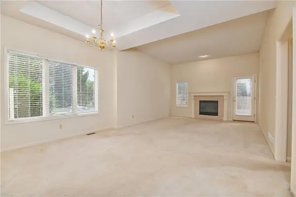 6316 W 145th ST, Overland Park, KS 66223