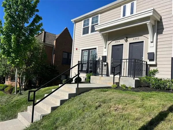 4464 Broadway BLVD, Kansas City, MO 64111