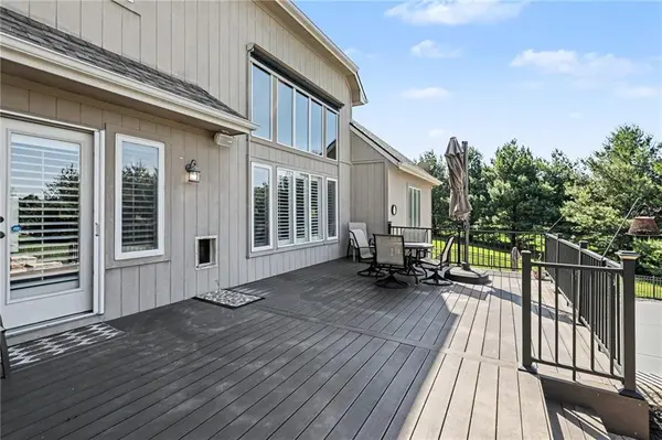 9705 NE JACOB LN, Lee's Summit, MO 64086