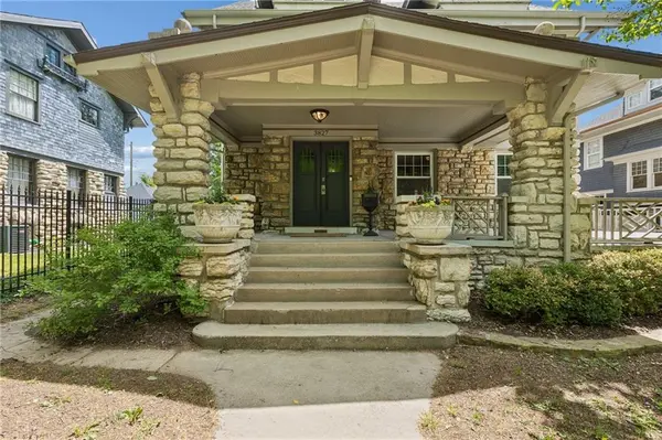 3827 Harrison BLVD, Kansas City, MO 64109