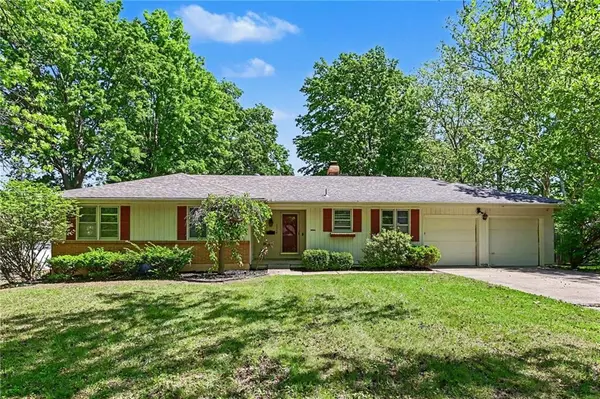 10508 E 82nd ST, Raytown, MO 64138