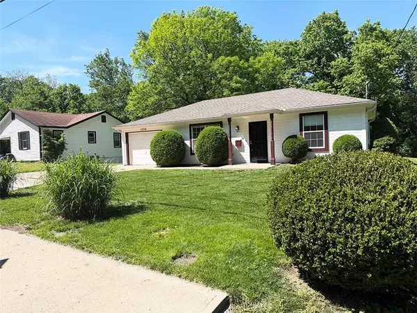 1024 E Gudgell AVE, Independence, MO 64055