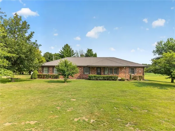 40822 E 116th ST, Richmond, MO 64085