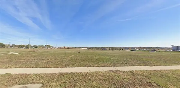 1901 N 100th TER, Kansas City, KS 66109