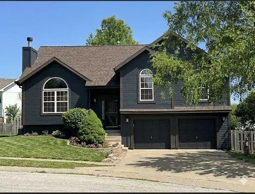 14503 Shamrock WAY, Smithville, MO 64089