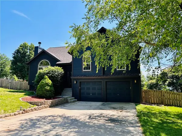 14503 Shamrock WAY, Smithville, MO 64089