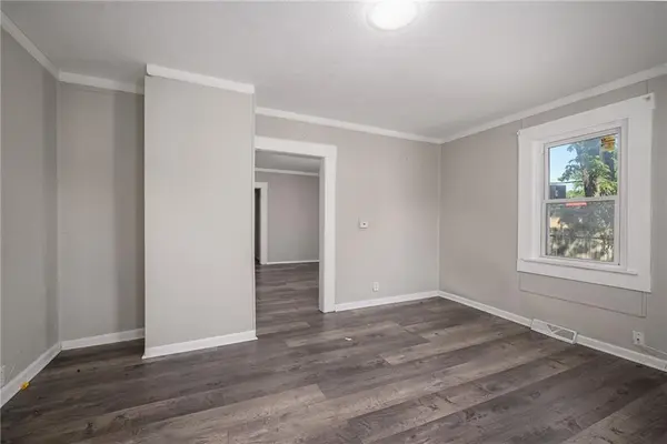 5510 PITKIN AVE, Kansas City, KS 66106