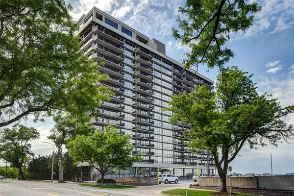 600 E Admiral BLVD #305, Kansas City, MO 64106