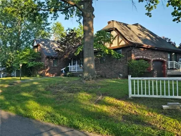 145 Lynn Lea LN, Warsaw, MO 65355