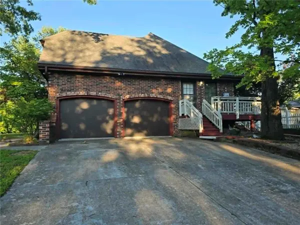 145 Lynn Lea LN, Warsaw, MO 65355