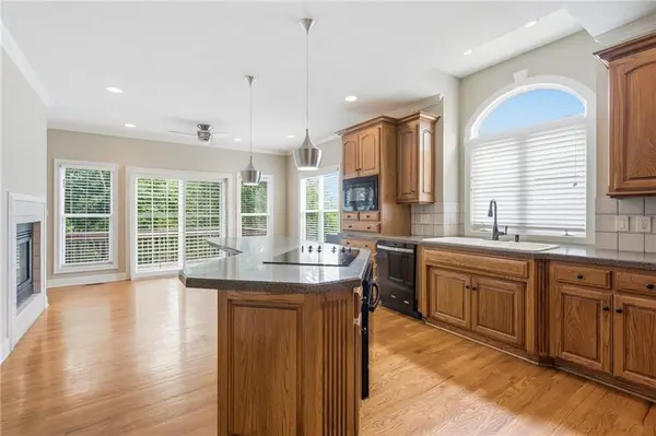 113 Teton Ridge ST, Lake Winnebago, MO 64034