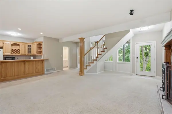 113 Teton Ridge ST, Lake Winnebago, MO 64034