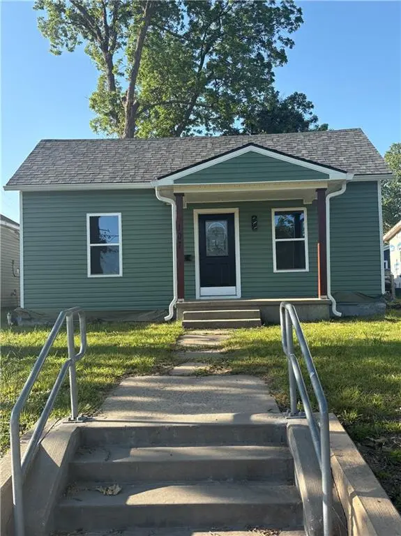 107 E 20th ST, Pittsburg, KS 66762
