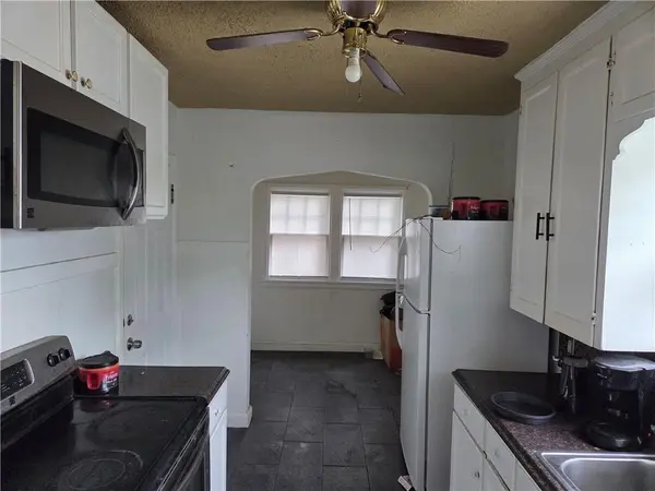 2549 Drury AVE, Kansas City, MO 64127