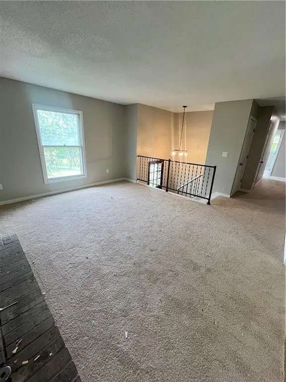 179 SE 431 RD, Warrensburg, MO 64093