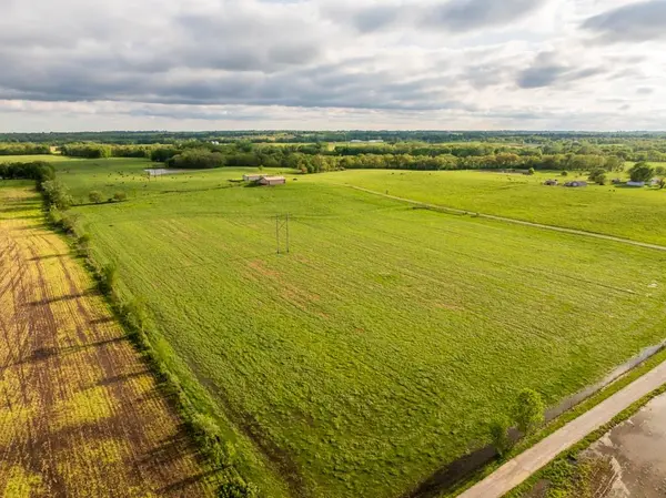 21225 NE 134th ST, Kearney, MO 64060