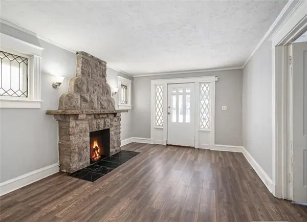 4026 agnes AVE, Kansas City, MO 64130