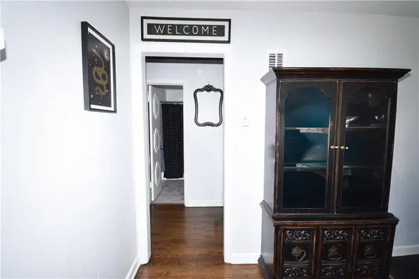 4027 Monroe AVE, Kansas City, MO 64130