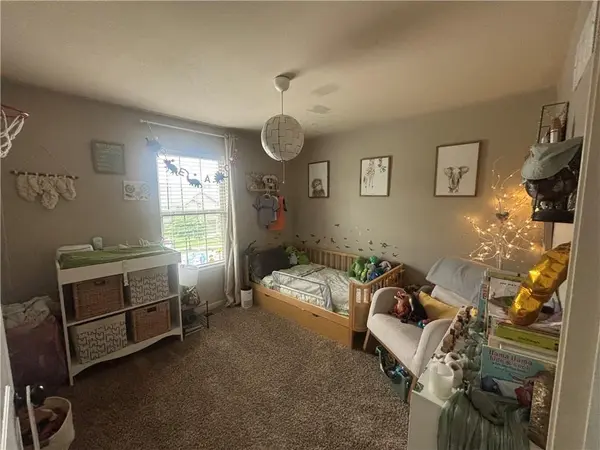8932 NE 116th PL, Kansas City, MO 64157