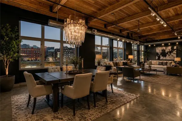 210 W 5th ST #211, Kansas City, MO 64105