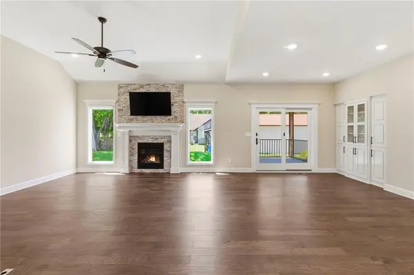 404 W 10th ST, Lawson, MO 64062