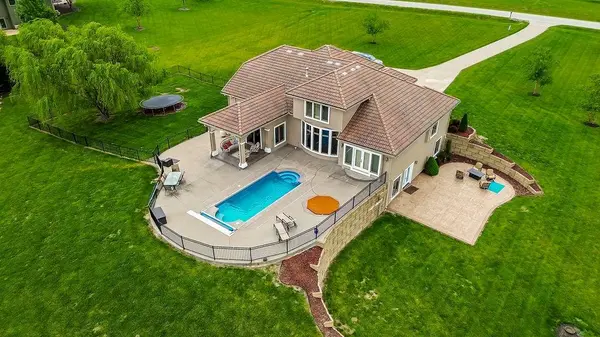 18750 W 248th ST, Paola, KS 66071