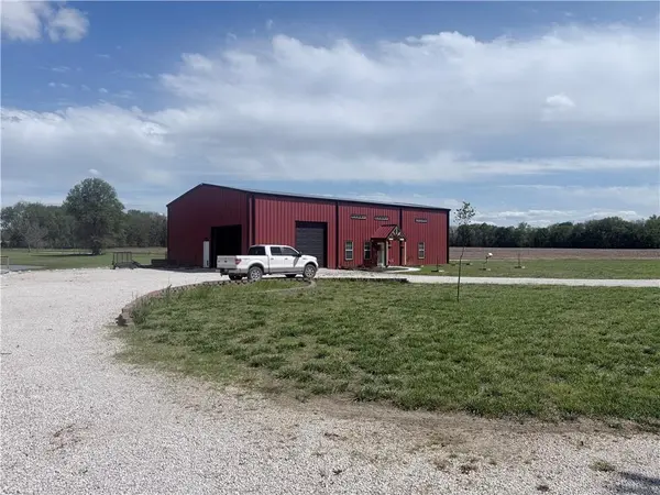 1763 Reno RD, Neodesha, KS 66757
