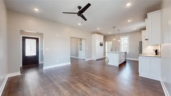 2110 Ashland AVE, St Joseph, MO 64506